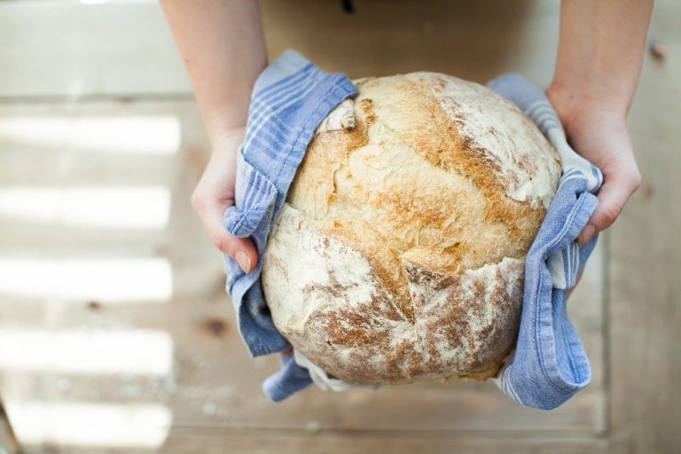 Sprawdzony przepis na codzienny, domowy chleb na zakwasie?